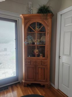 Solid Oak Corner Cabinet (Keller)
