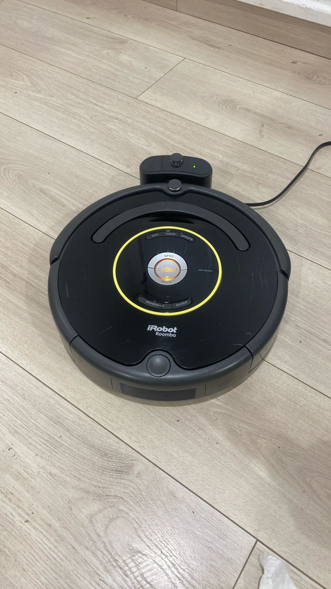 iRobot Roomba 650 Used In Great Working Shape