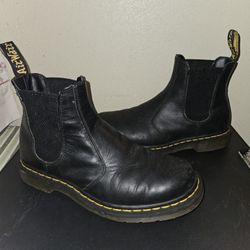 Dr Martens Black Chelsea Boots 9M