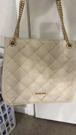 Micheal Kors hand bag