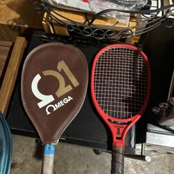 NEGOTIABLE Set Of Racquet Ball Or Small Tennis Rackets 