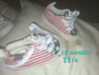 Baby shoes old navy$12