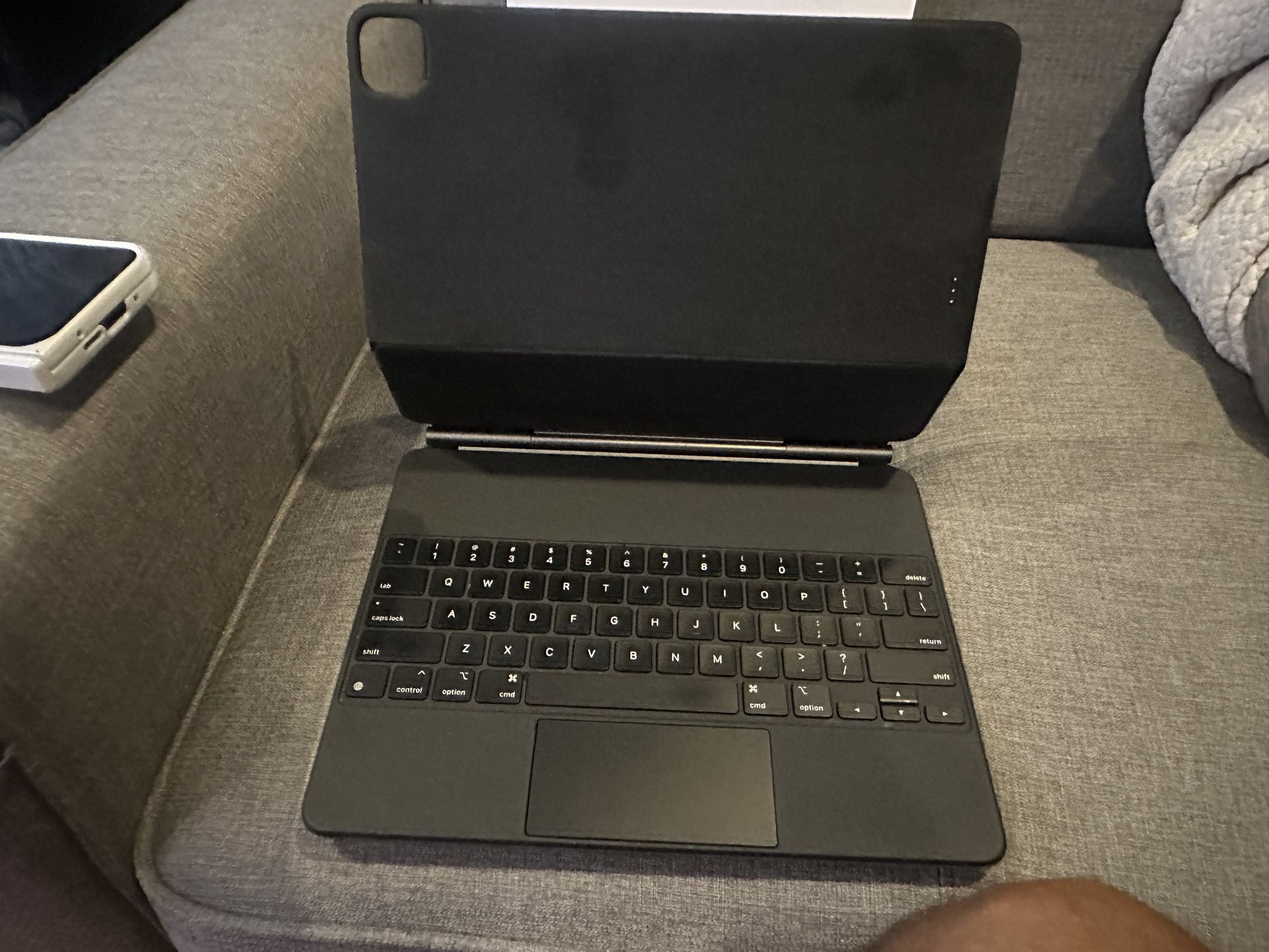 iPad Pro Magic Keyboard Used