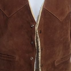 Leather Vest Size 42 Excellent Condition 