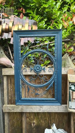 Metal decor