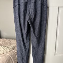 Lululemon ready to Rulu joggers 