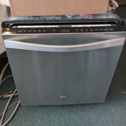 Kenmore Elite Dishwasher 24"  with Interior LED Lighting in Stainless Steel