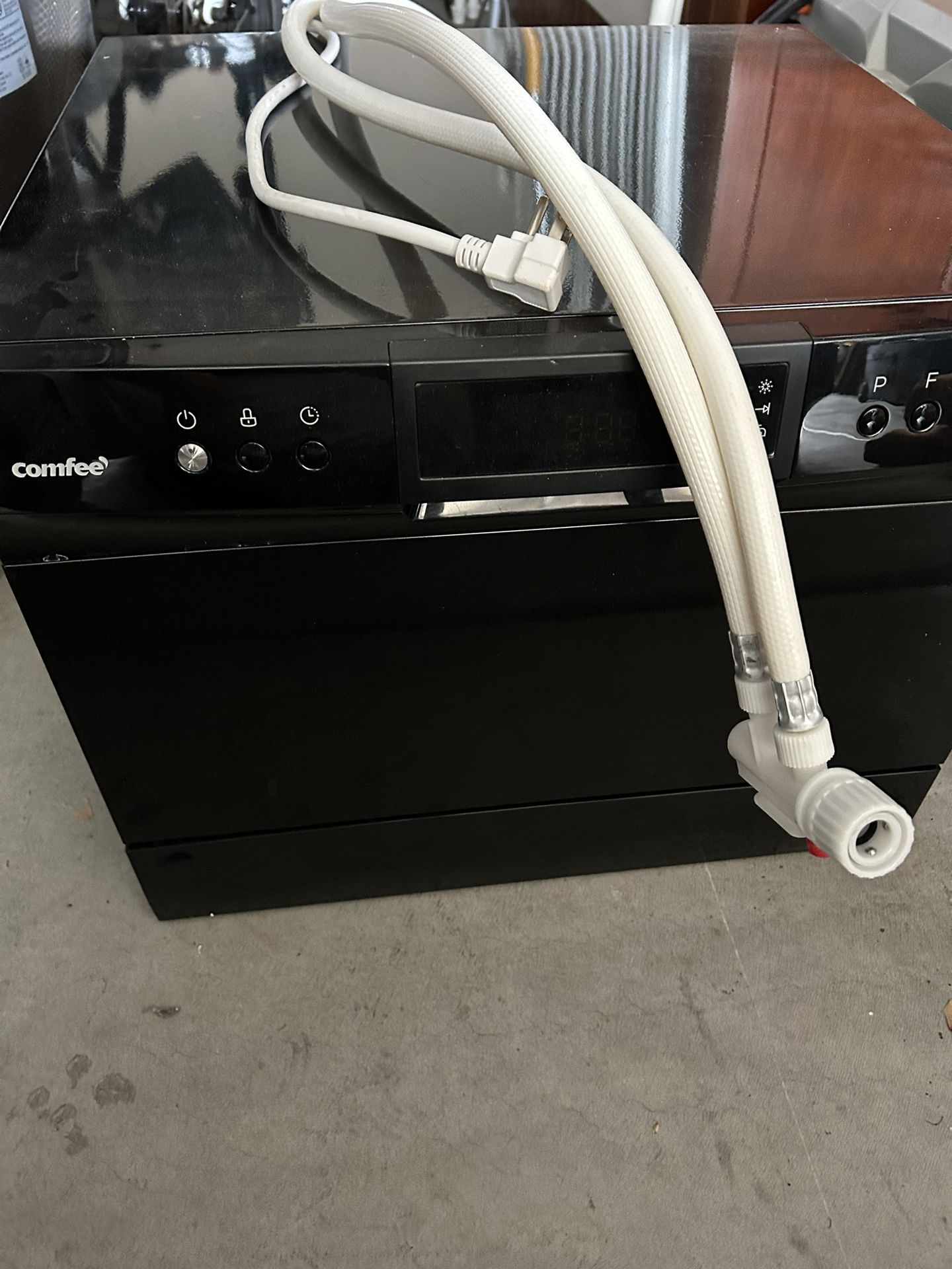 Comfee Dishwasher For RV 5th Wheel, Trailer Etc