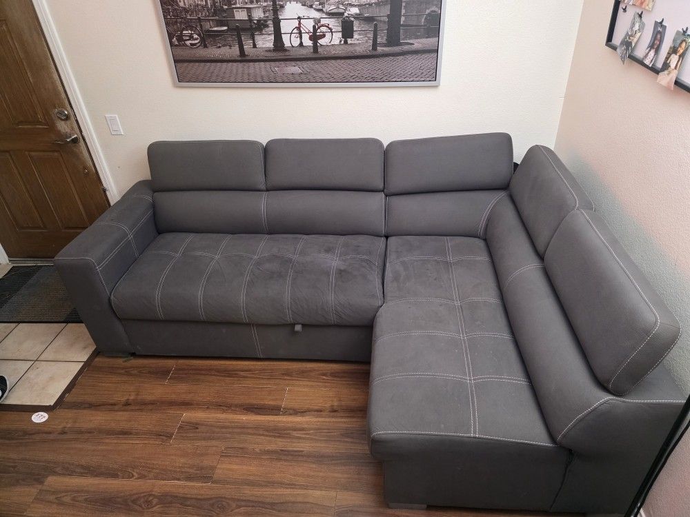 Couches Gray Modular