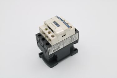 Schneider Electric / Telemecanique / LC1D09 / Contactor/SKU  60383