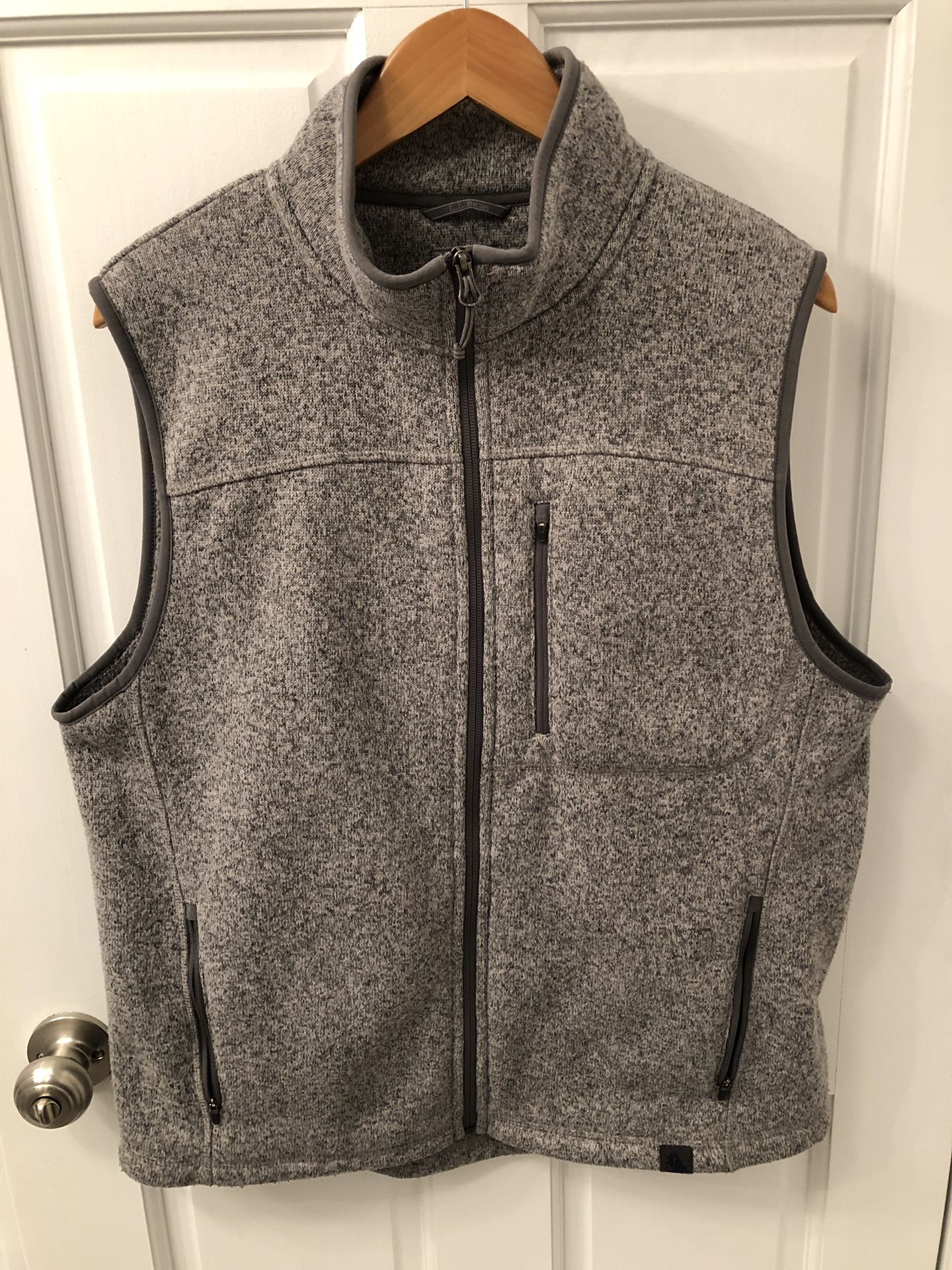 Men’s LL Bean Gray Vest- Great Condition (Medium)