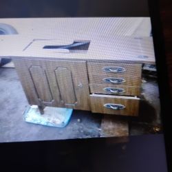 Sewing Machine Cabinet