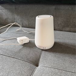 Hatch Rest (1st gen) sound machine/white noise and night light