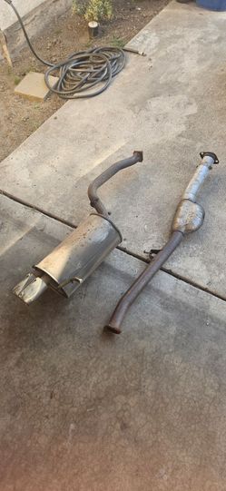 2002-2004 Subaru impreza WRX muffler and intermediate pipe