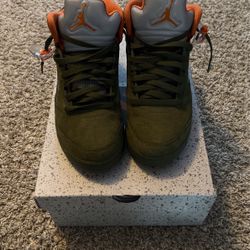 Air Jordan 5 Olives Size 8.5