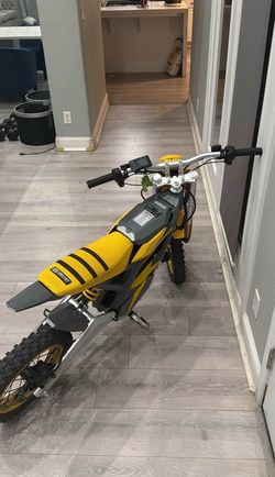 Nexvey Electric Dirt Bike 35 mph