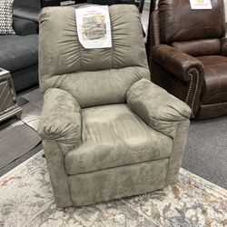 Recliner 