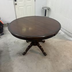 Pier 1 Brown Dining Table With Leaf Insert