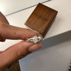 white gold with oval natural diamond  