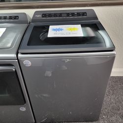 🚚 Moving Sale! 2021 Whirlpool Washer - Warranty Included 