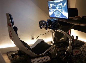 Whole set of fanatec simulator 18NM wheelbase