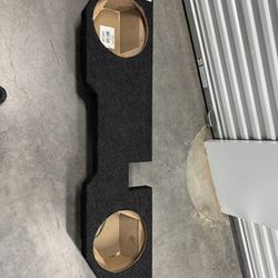 Dual 12’s speaker box for Dodge Ram crew cab