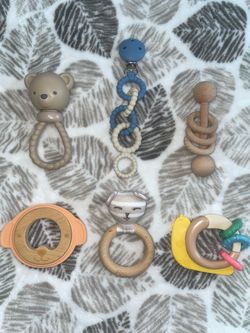 Baby rattles and teething toys