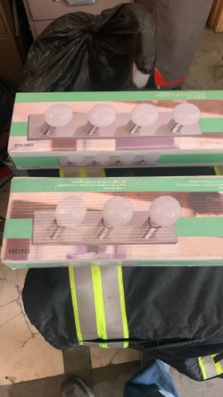 Light Vanity Fixture