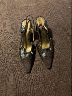 Women's shoes size 8 1/2