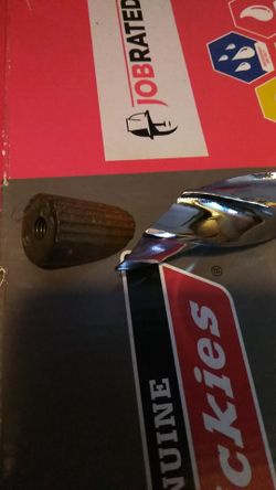 Twisted low-rider bike neck