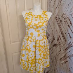 Summer Beautiful Floral Dress Size 12