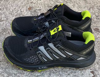 SALOMON TRAILER RUNNING SHOES