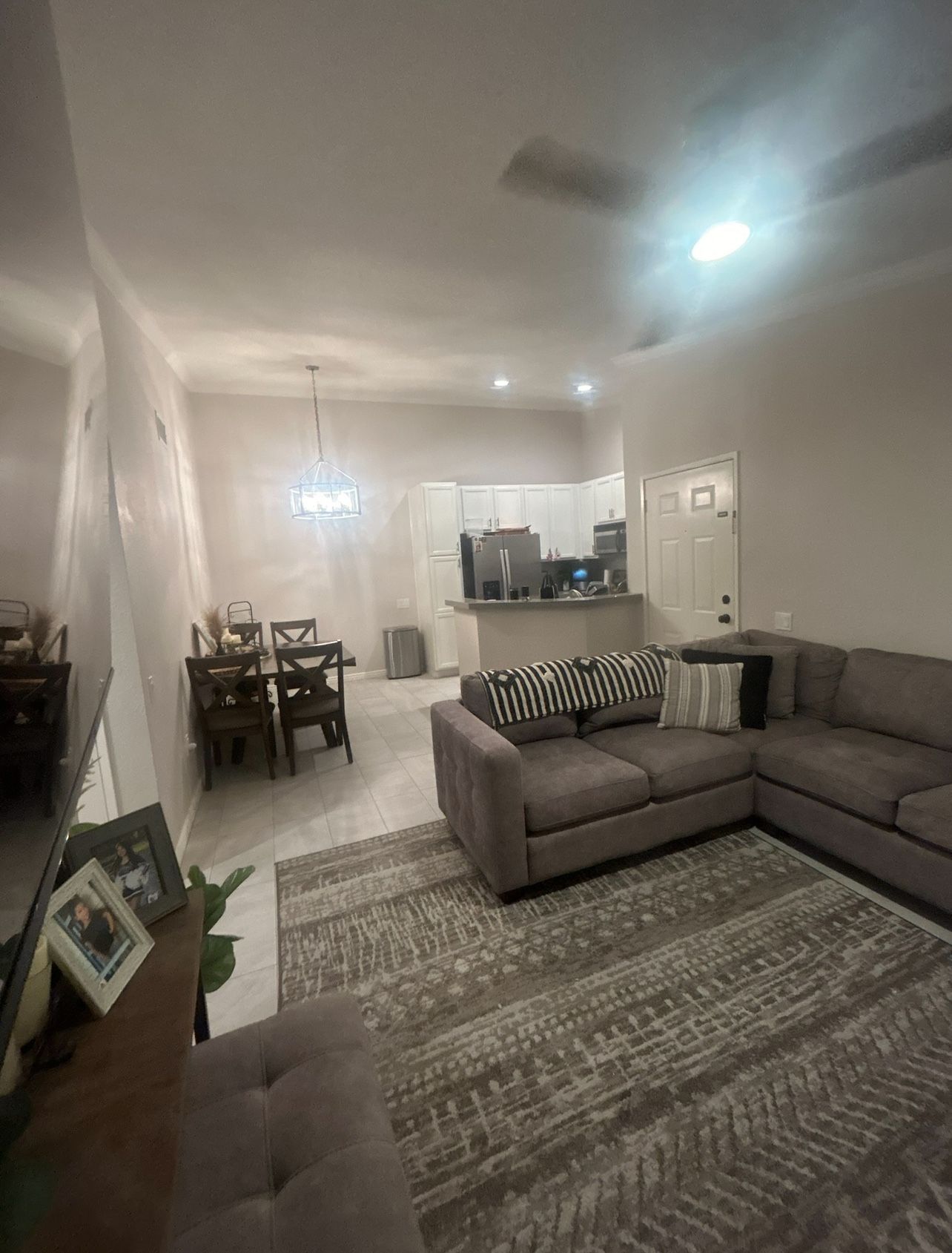 2 Bedroom 2 Bath, 2nd Floor