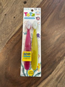 RADIUS TOTZ-Pink & YELLOW Sparkle Toothbrush - 2 Count