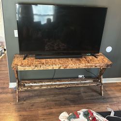 65” Insignia Tv