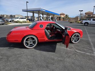 2003 Ford Thunderbird