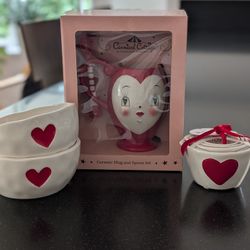 Valentine's Bundle. Carnival Cottage And Rae Dunn Items