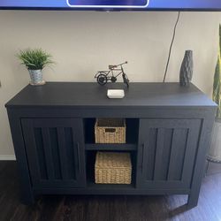 Black Tv Stand  Perfect Condition 