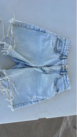 Size 2 ( Cotton On: Relaxed Denim Short)