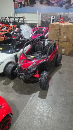 24v Electric car for kids with 2 seats option rubber tires. Aux Bluetooth input , music and remote control