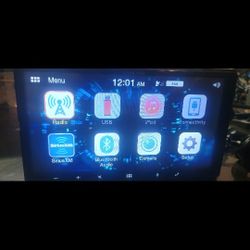 alpine double din with apple car play and android auto complete