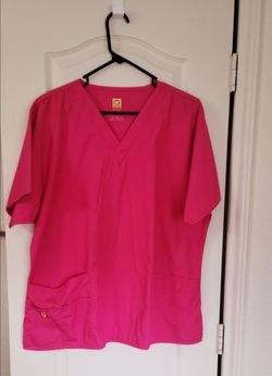 Pink Scrub top/ 2 scrub pants/ size.xlg/ $15