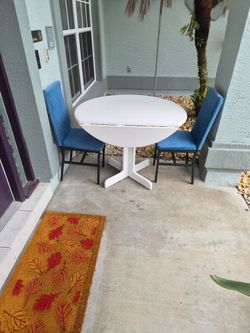 40 inch drop leaf table & 2 chairs