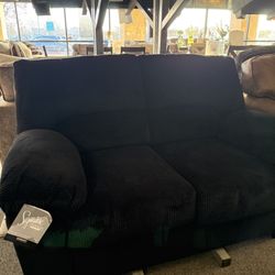 🚨 Sofa And Loveseat 🚨 