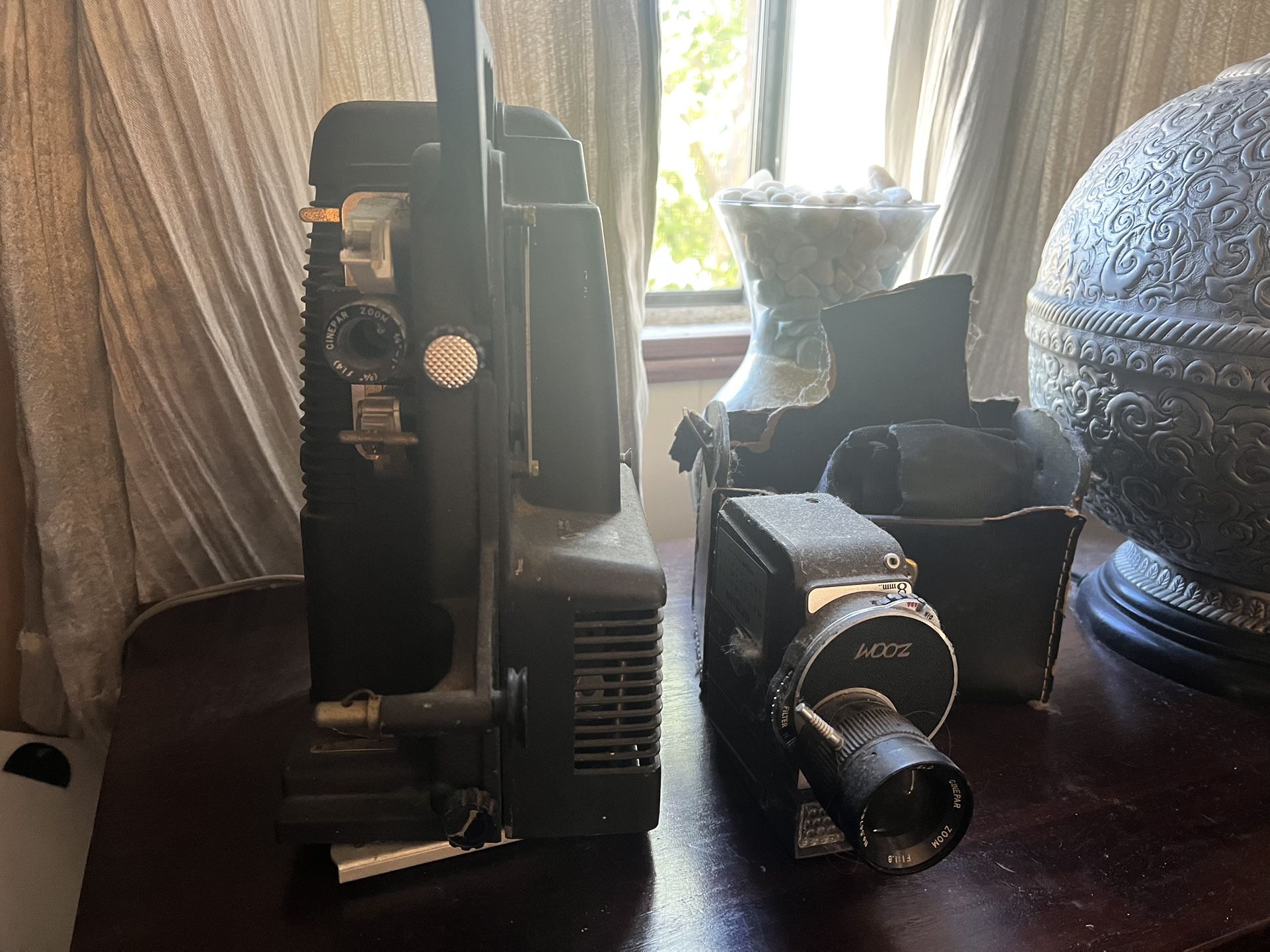 ποΈ 1950s Argus 8mm Movie Camera + Projector Set ~ Family-Owned + Last Used 2 Years Ago