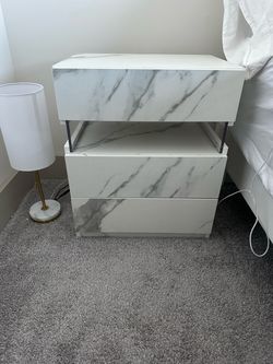 White Marble-Print 3-Drawer Nightstand