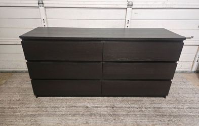 6-Drawer Dresser, Good Conditions 👍, Black Color, Measurement: W 63" × D 19" x H 30.5"