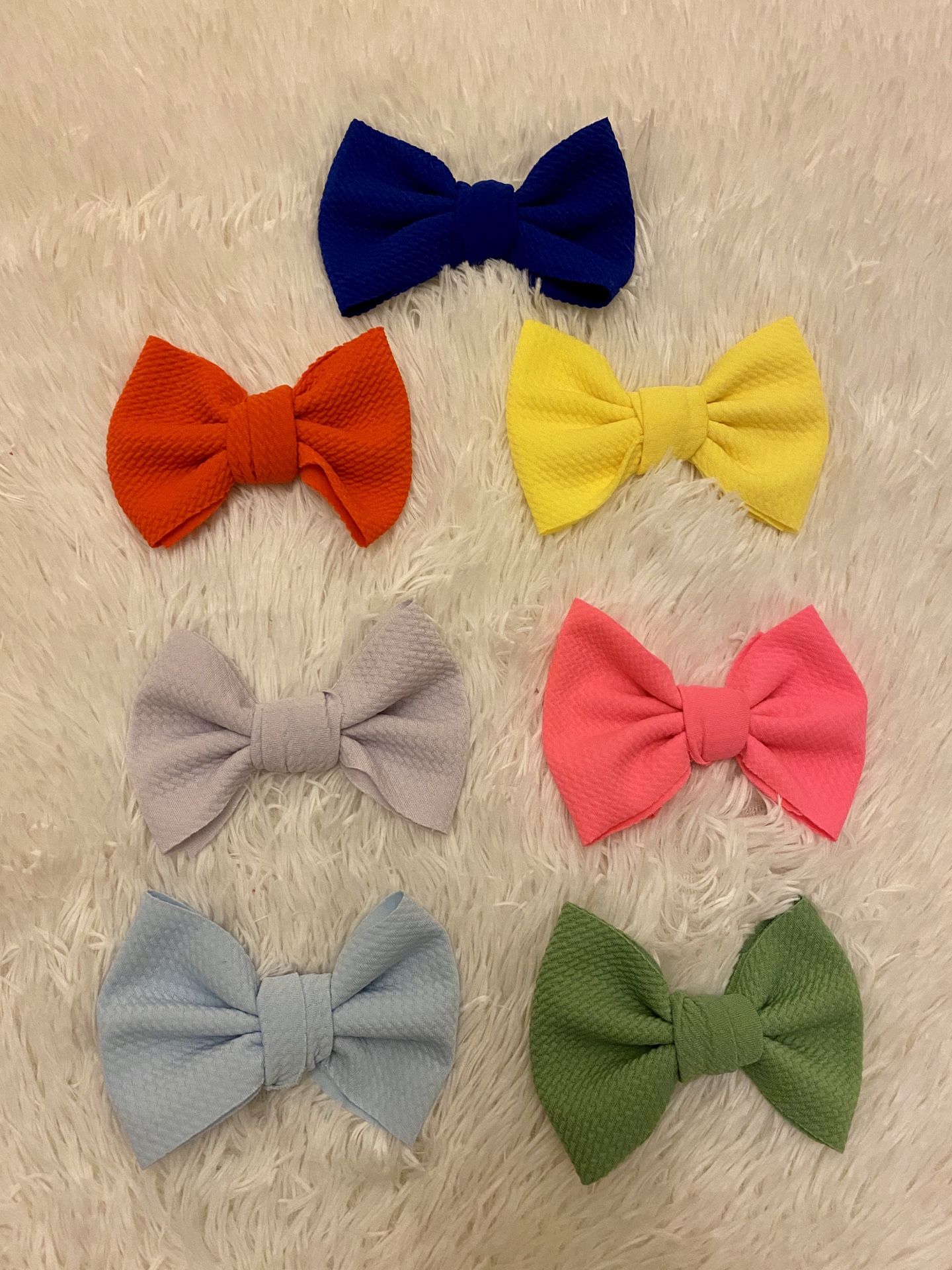 4 inch bow clips 🎀