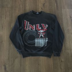 UNLV VINTAGE CREWNECK 