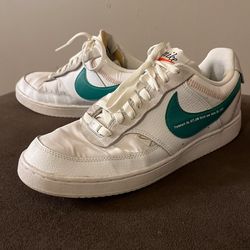 Nike Shoes (Court Vision Low Premium)